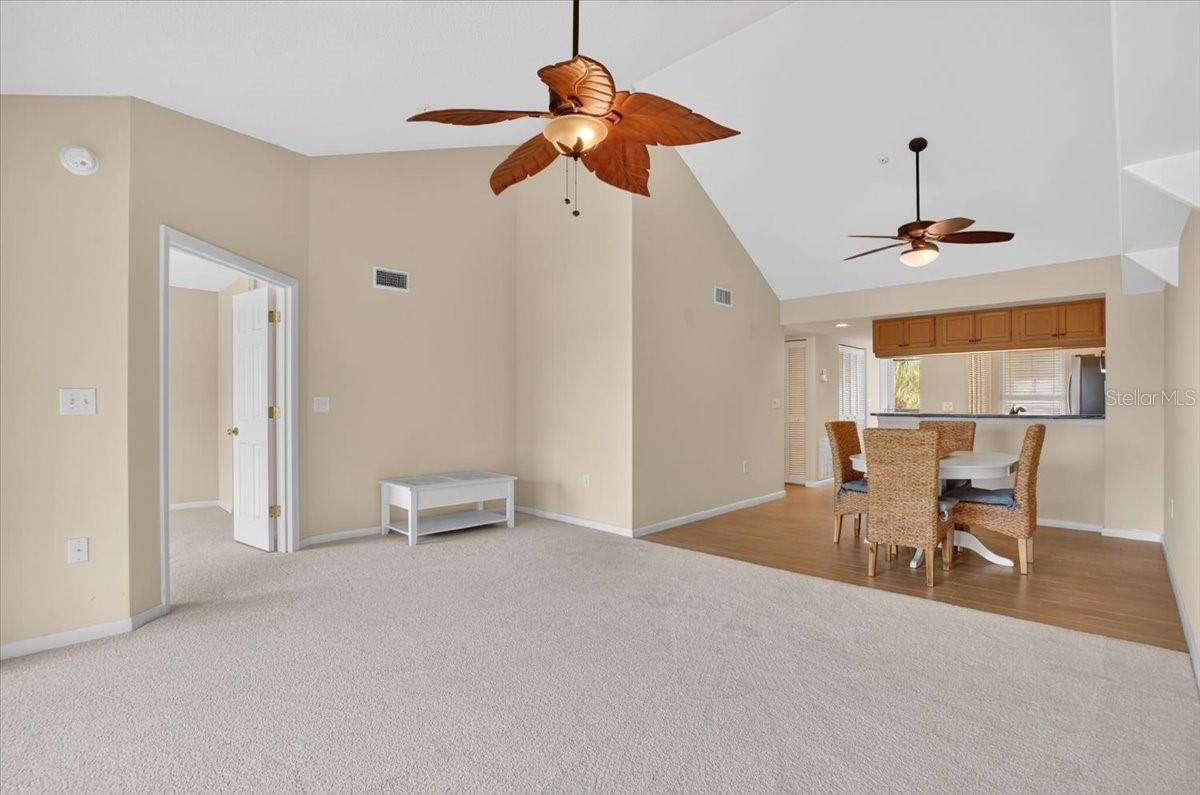 1040 WEXFORD BLVD #1040 — photo 13