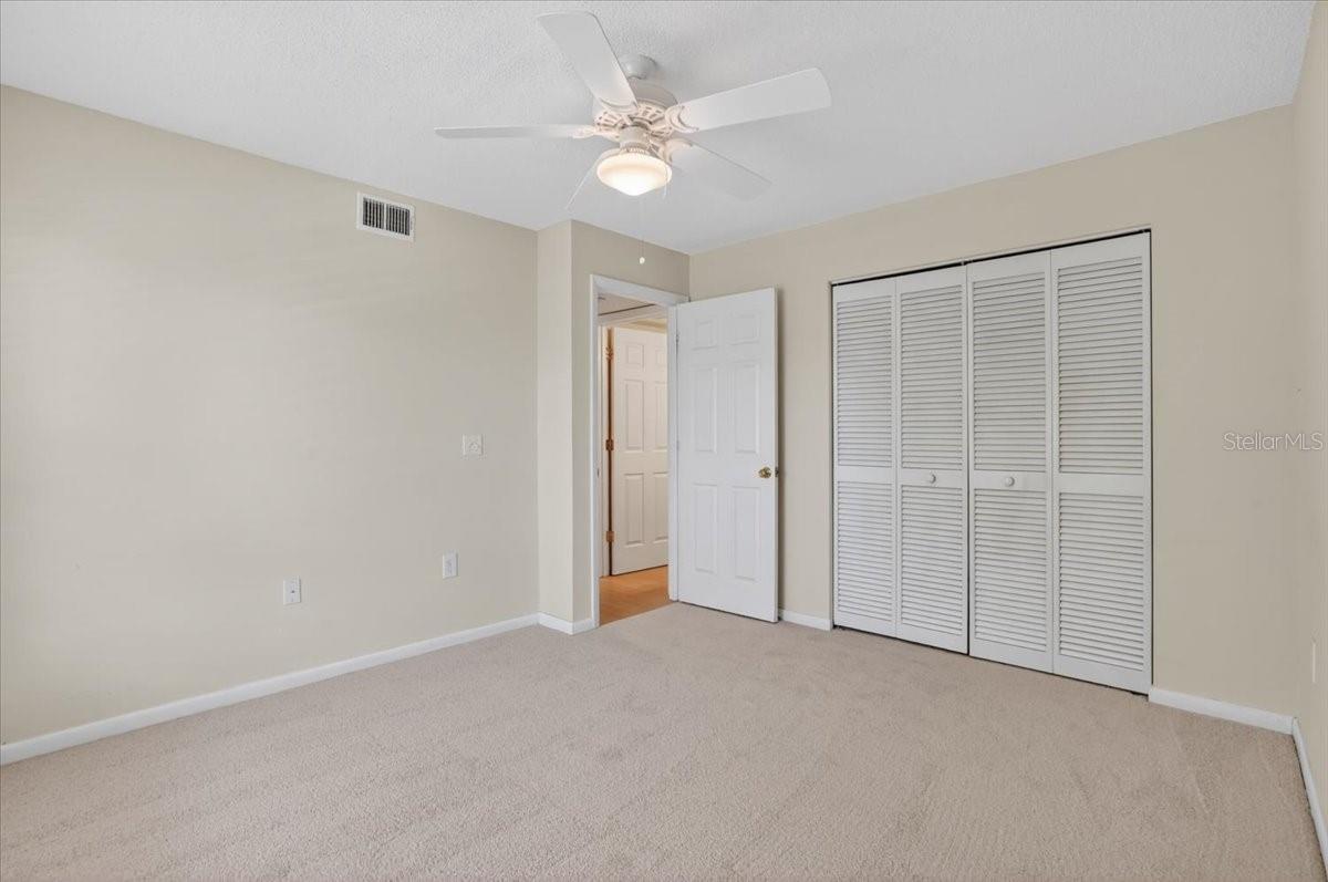 1040 WEXFORD BLVD #1040 — photo 20