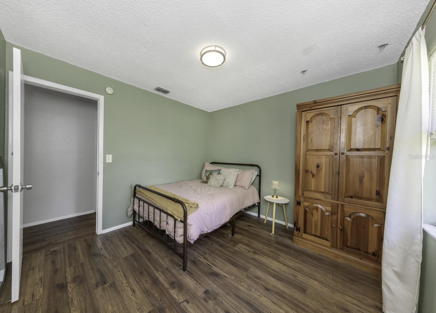 416 N WASHINGTON AVE — photo 25