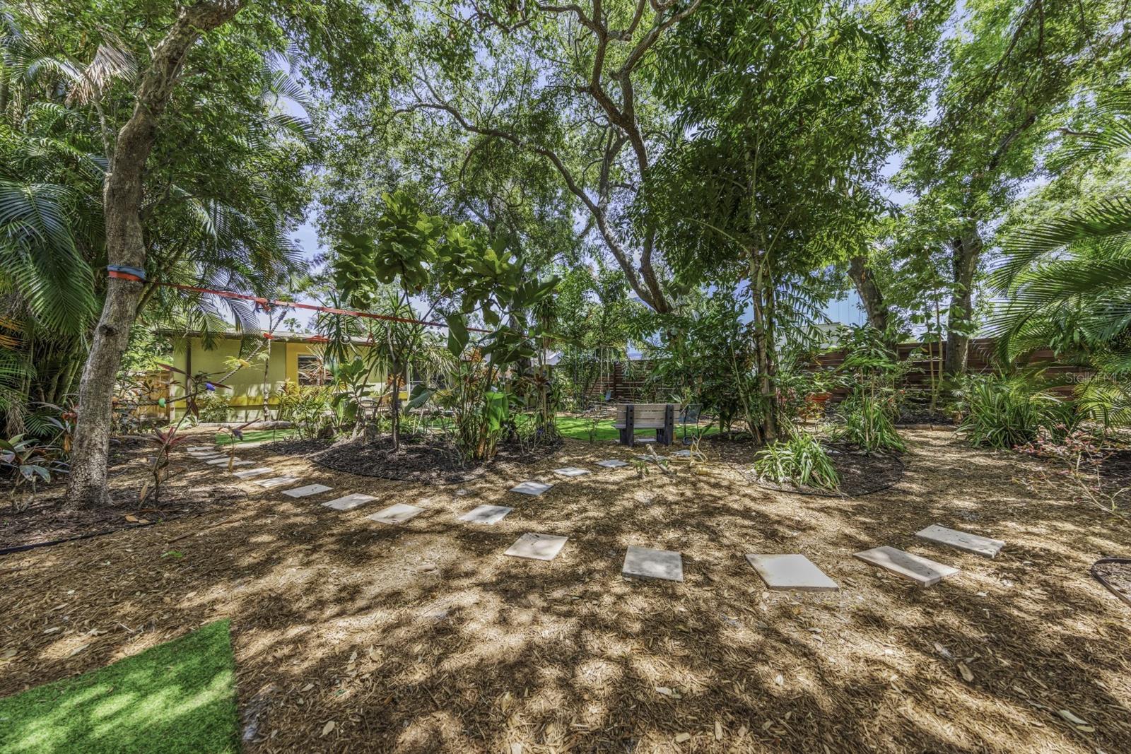 416 N WASHINGTON AVE — photo 5