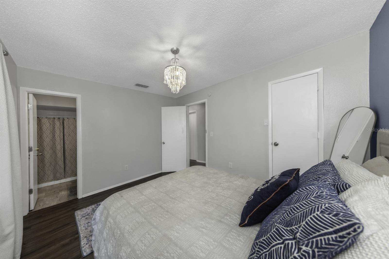 416 N WASHINGTON AVE — photo 22