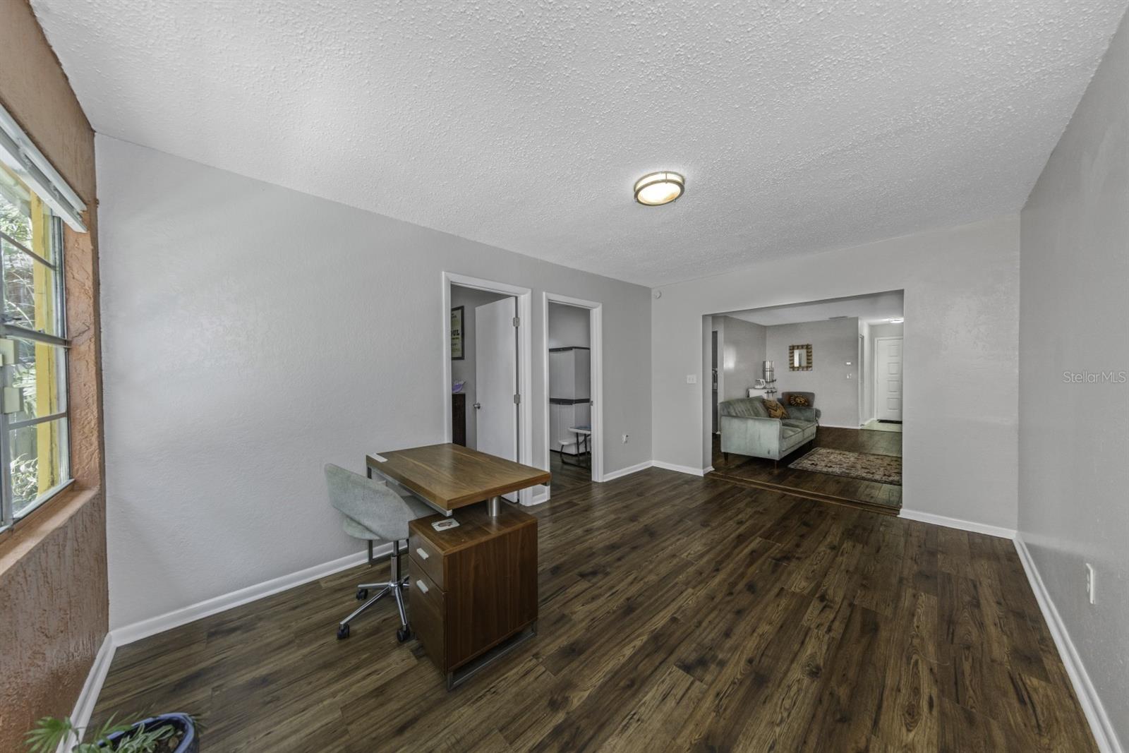 416 N WASHINGTON AVE — photo 31
