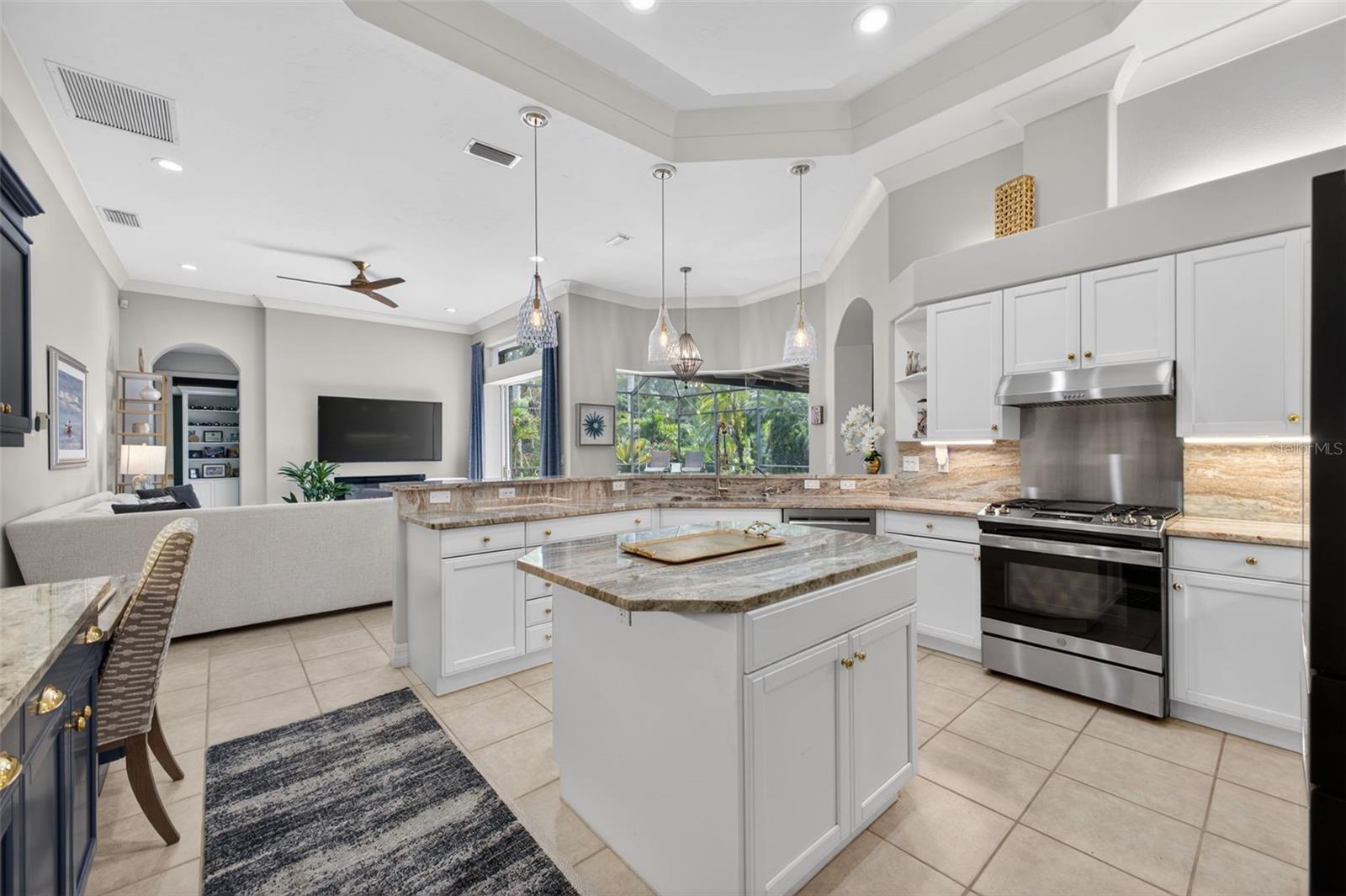 6724 THE MASTERS AVE — photo 20