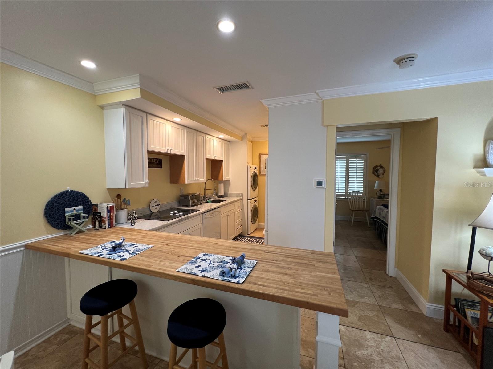 5164 BEACH DR SE #B furnished — photo 13