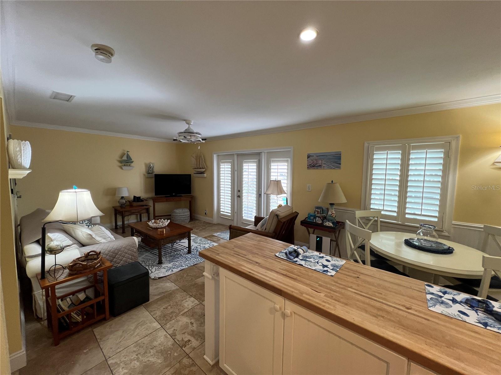 5164 BEACH DR SE #B furnished — photo 11