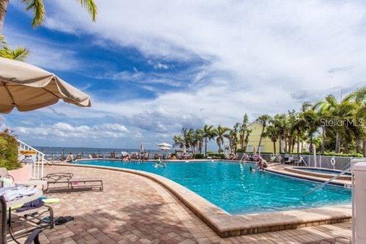 5164 BEACH DR SE #B furnished — photo 58