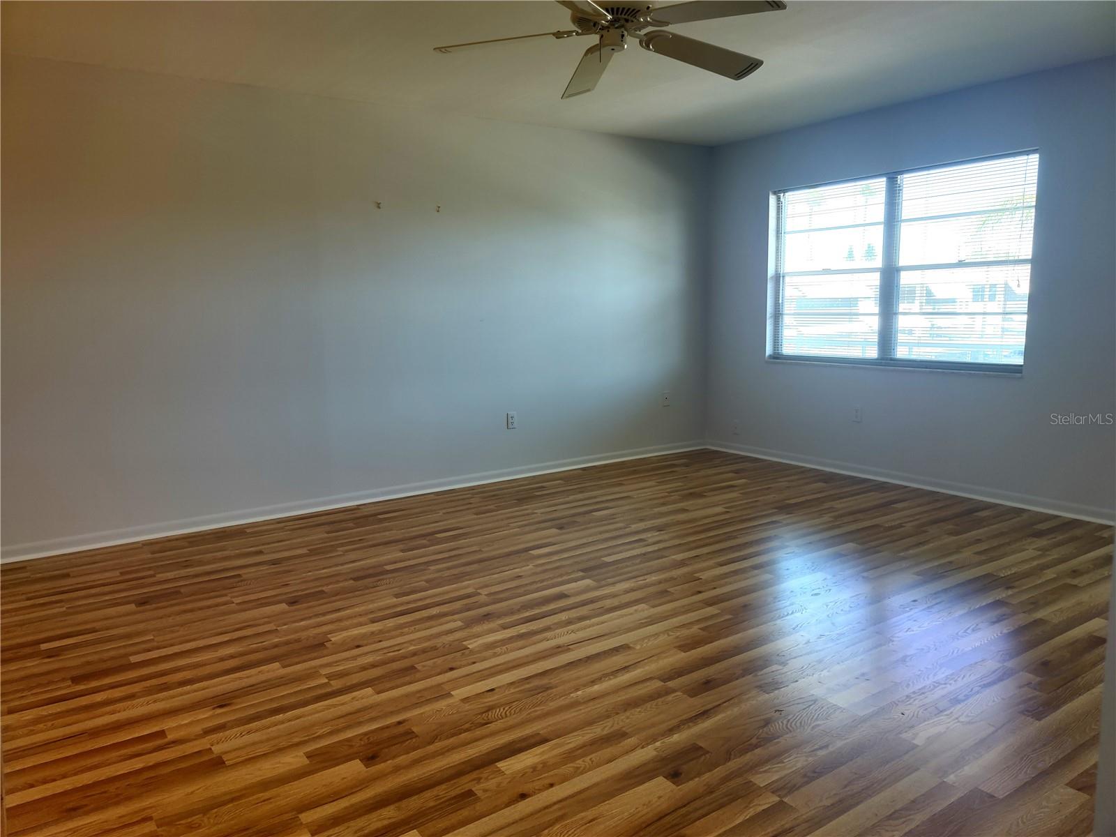 5850 18TH ST N #23 — photo 9