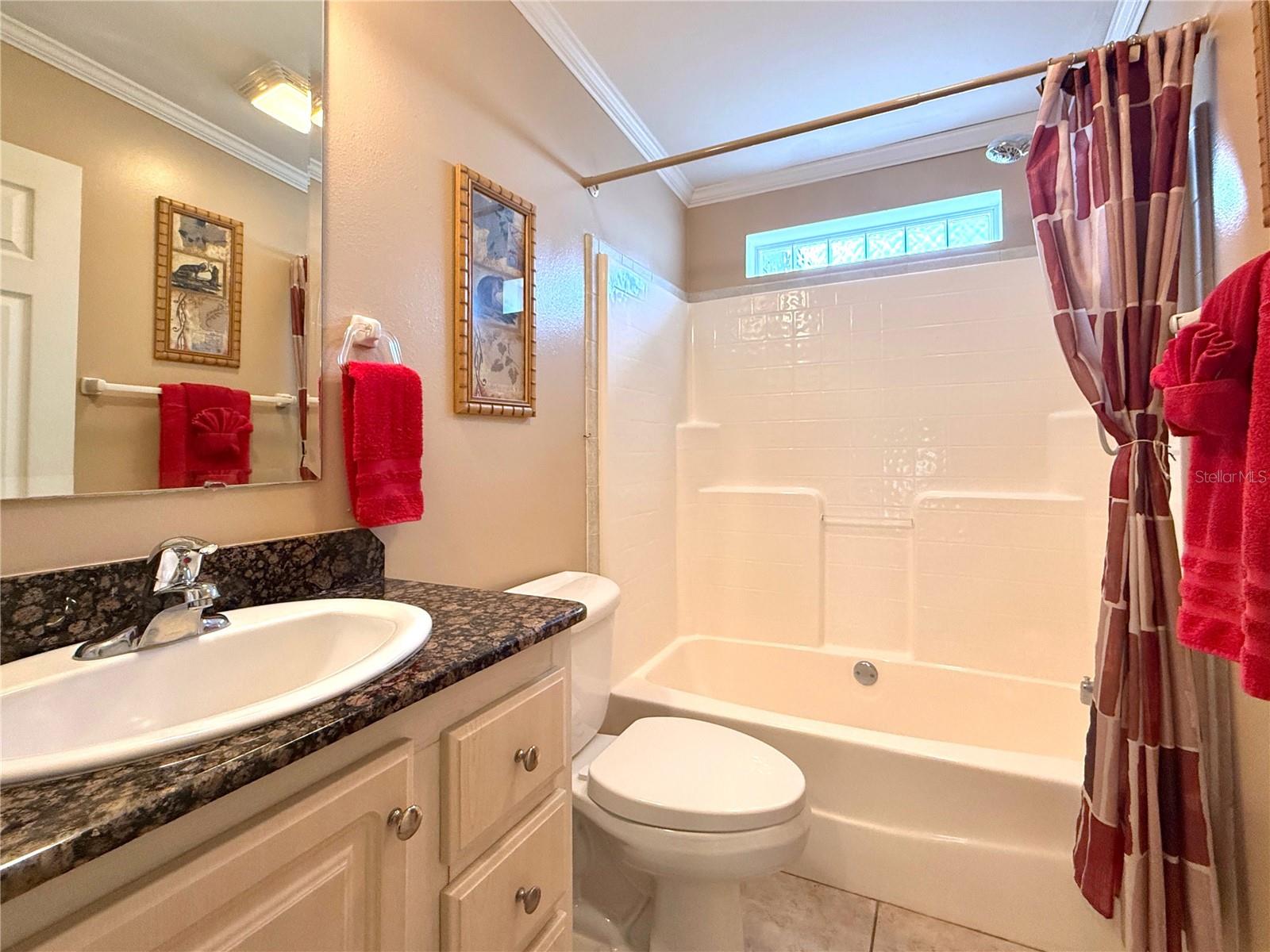 194 S PORT ROYAL LN — photo 21
