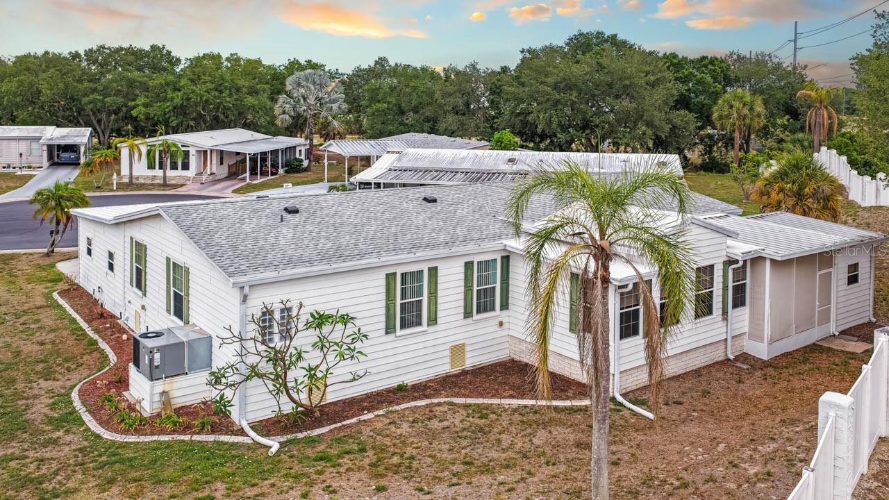 194 S PORT ROYAL LN — photo 28
