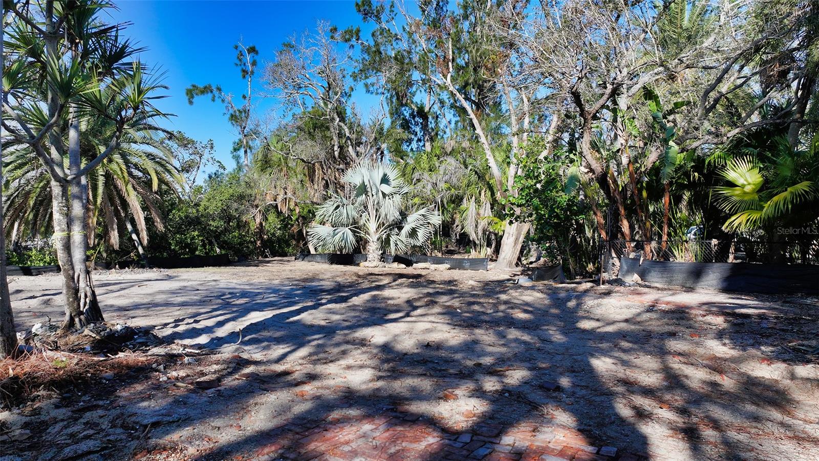 7340 PINE NEEDLE RD — photo 9