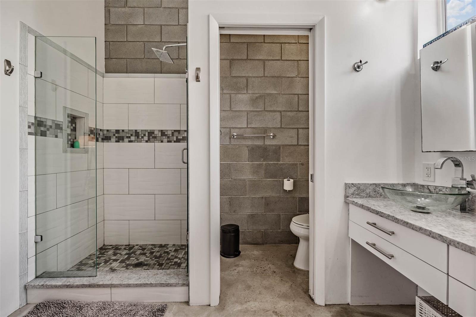 3107 W DE LEON ST #6 — photo 17