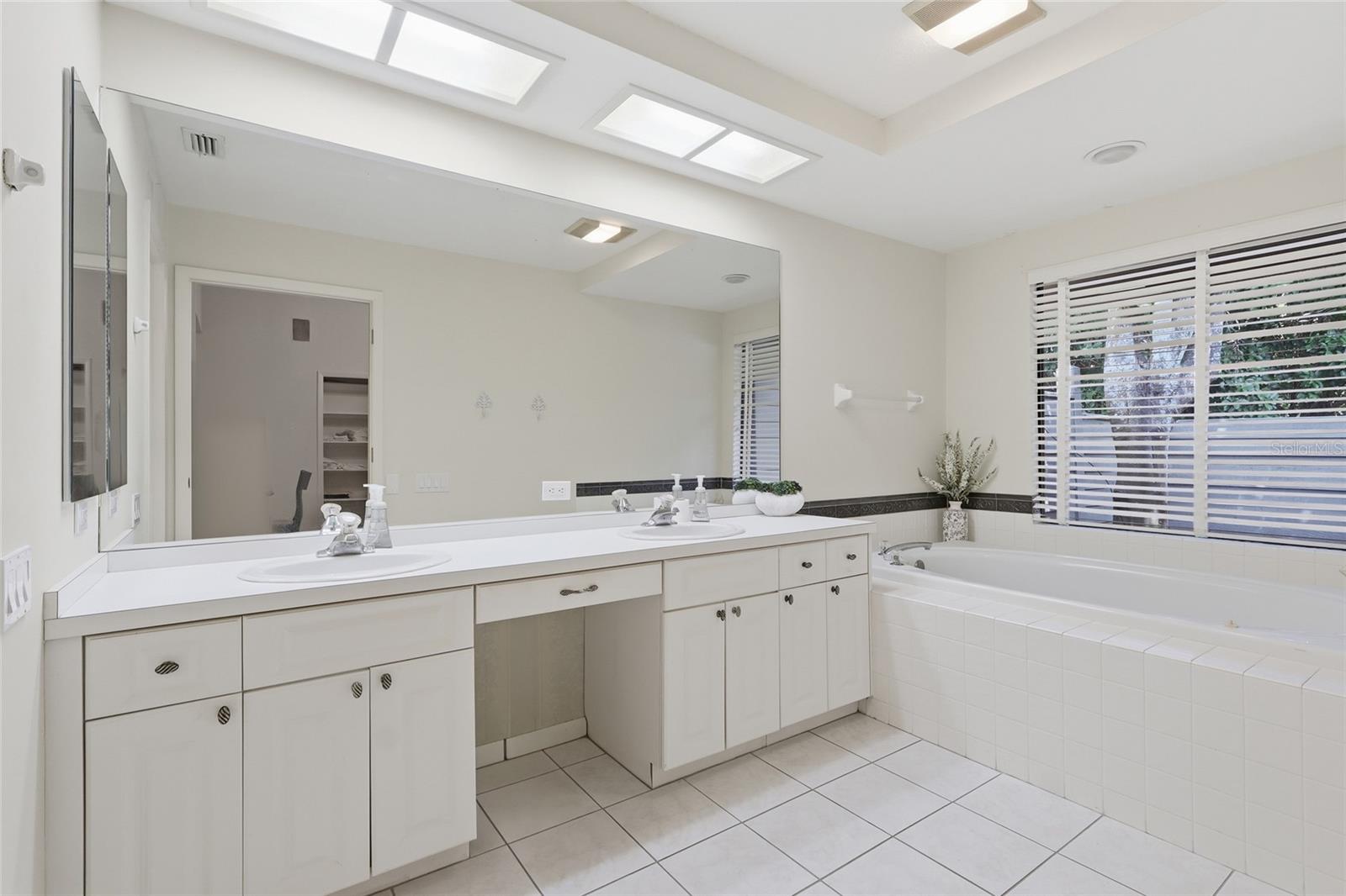 5344 COBBLESTONE CT — photo 25