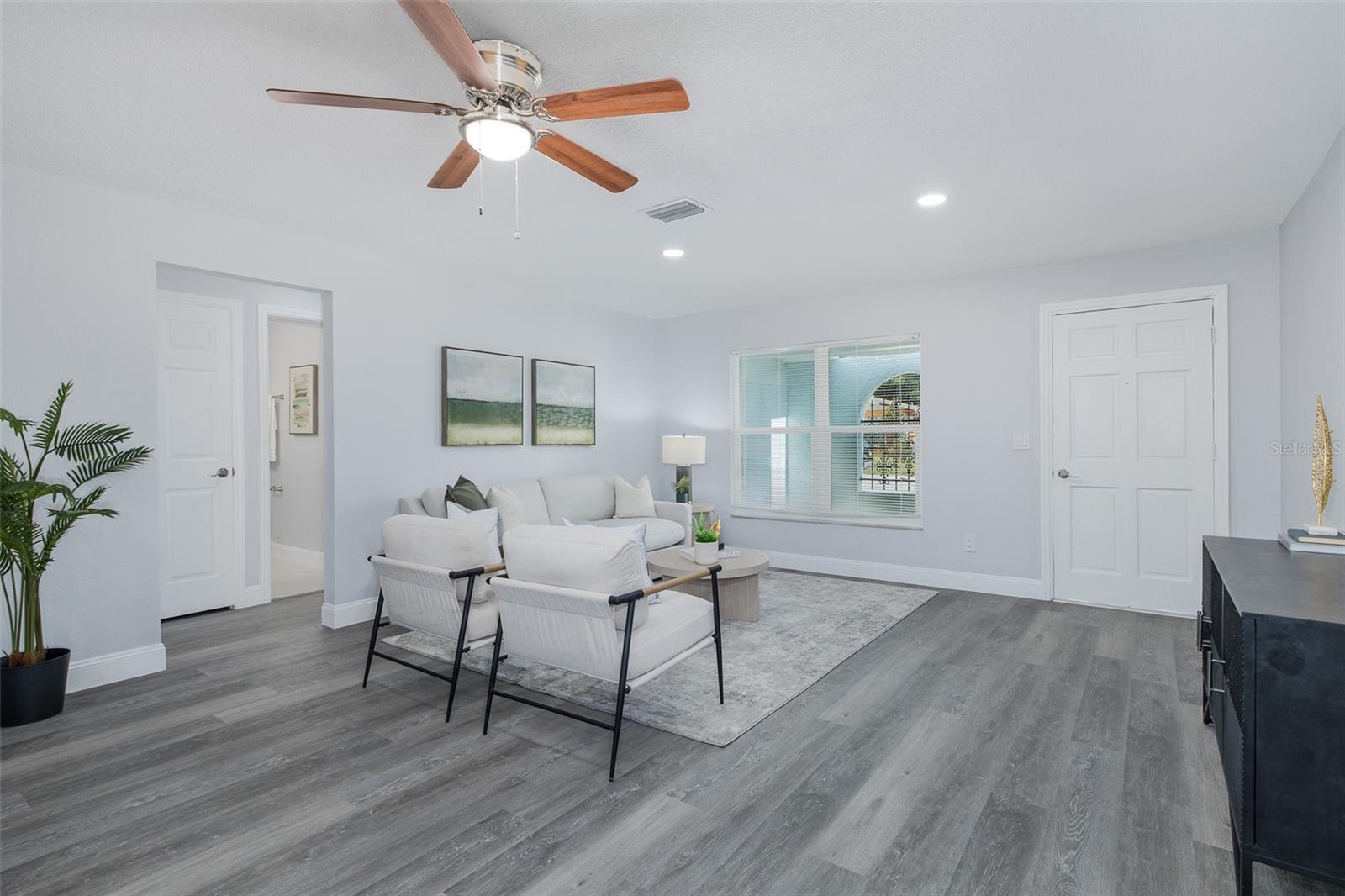 1815 DRIFTWOOD CIR S — photo 4