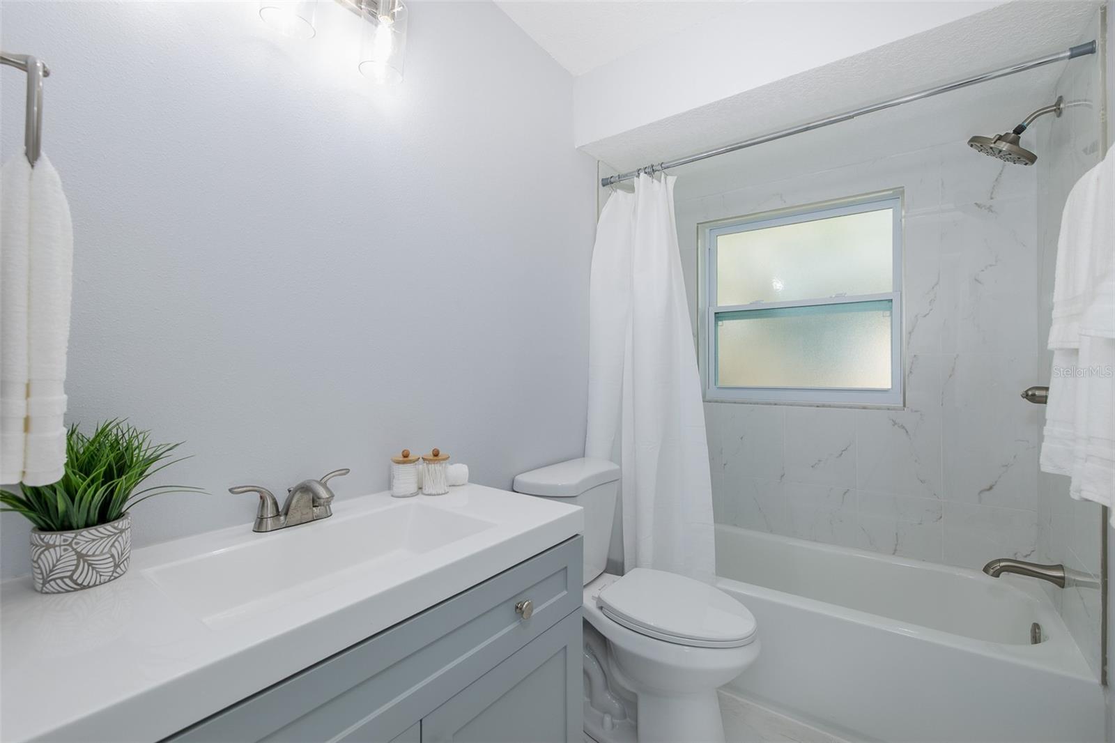 1815 DRIFTWOOD CIR S — photo 27