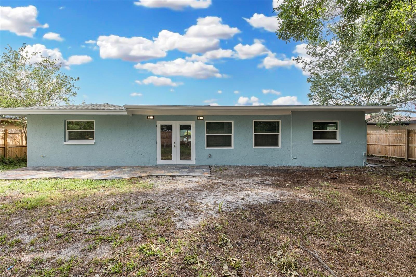1815 DRIFTWOOD CIR S — photo 44