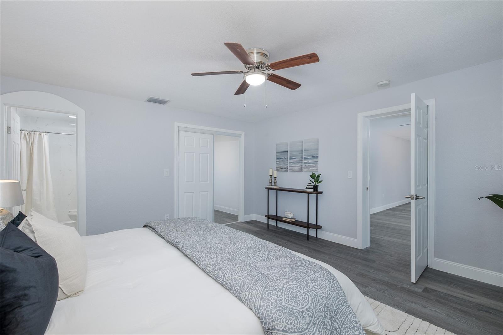1815 DRIFTWOOD CIR S — photo 10