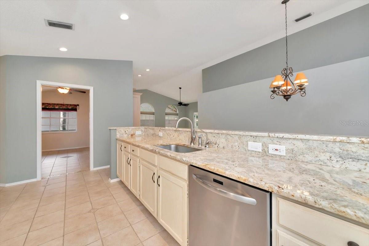 4734 RAINTREE STREET CIR E — photo 19