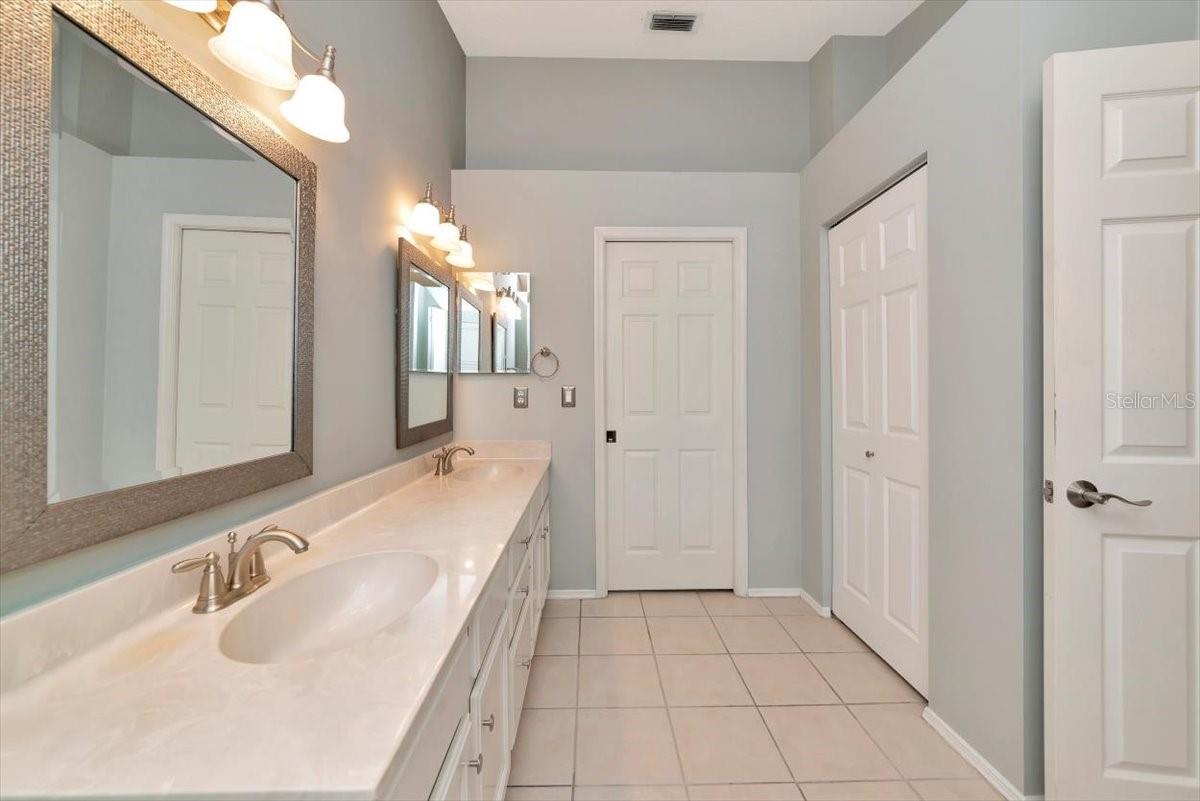 4734 RAINTREE STREET CIR E — photo 26