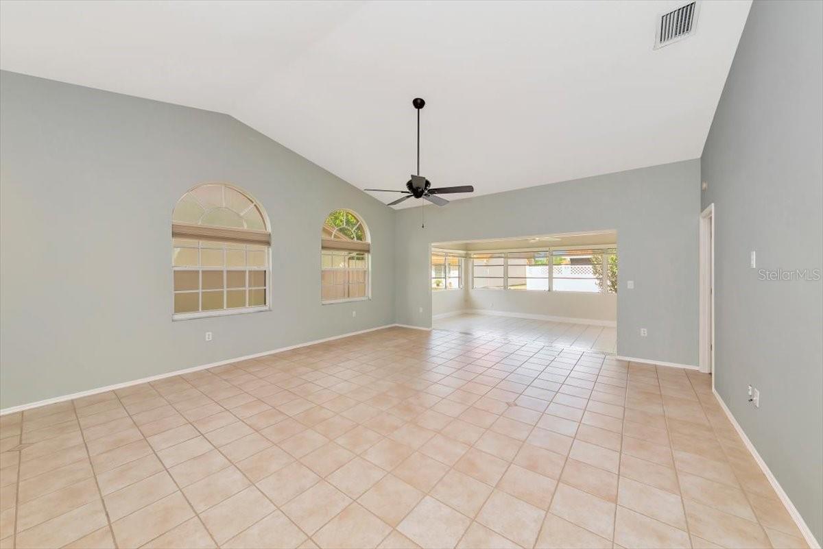 4734 RAINTREE STREET CIR E — photo 11