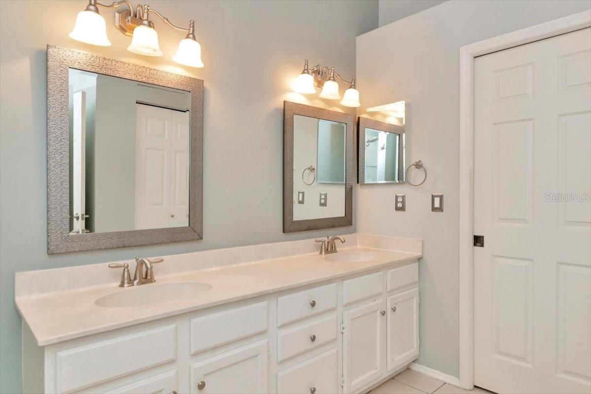 4734 RAINTREE STREET CIR E — photo 27
