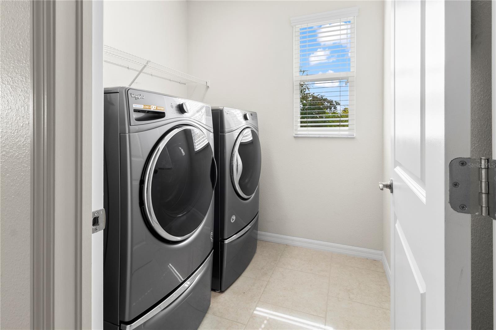 6311 HORSE MILL PL — photo 31