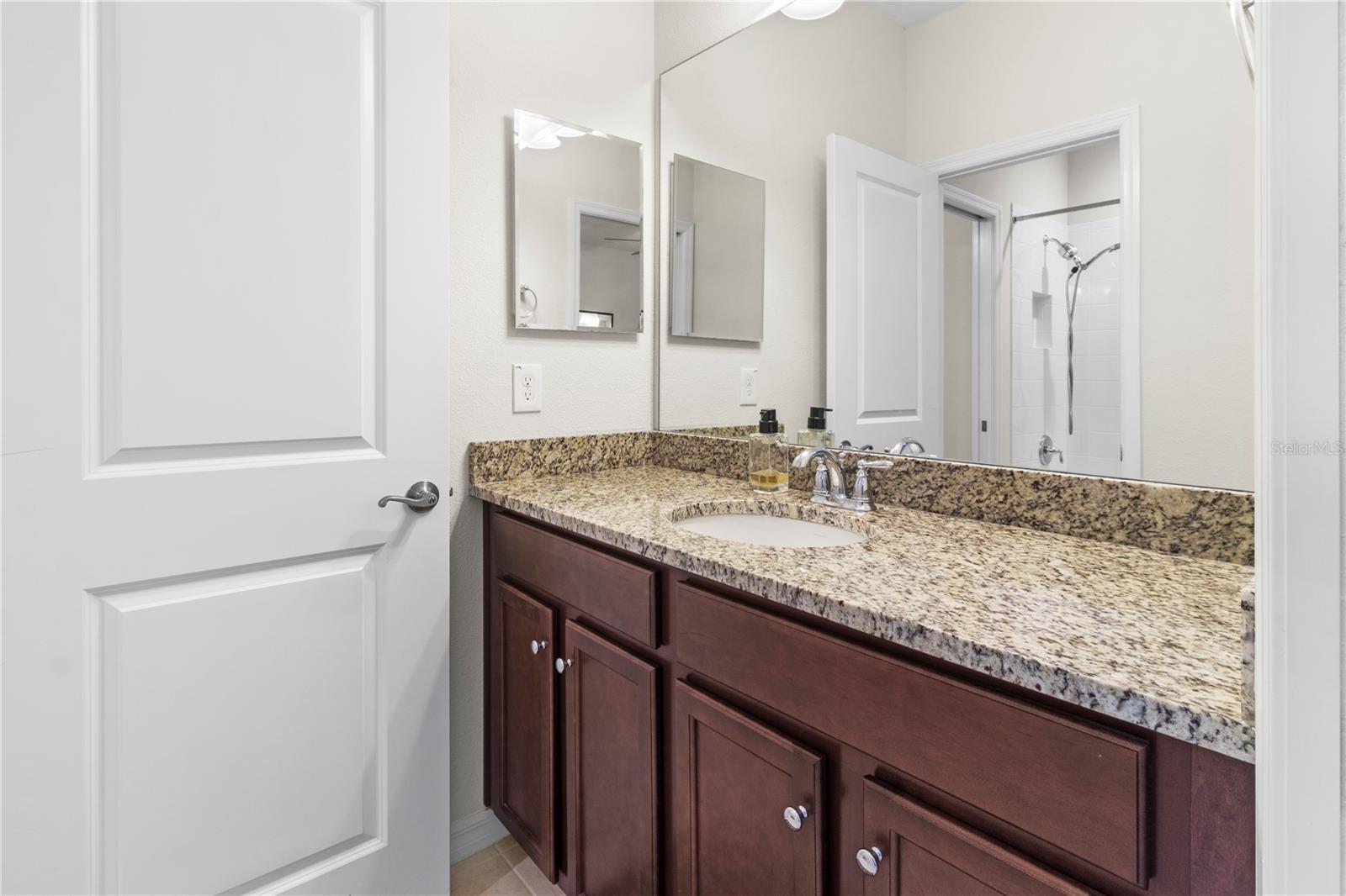 6311 HORSE MILL PL — photo 34