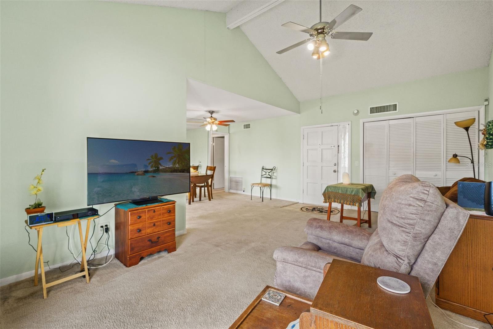 4138 PINELAKE LN #201 — photo 6