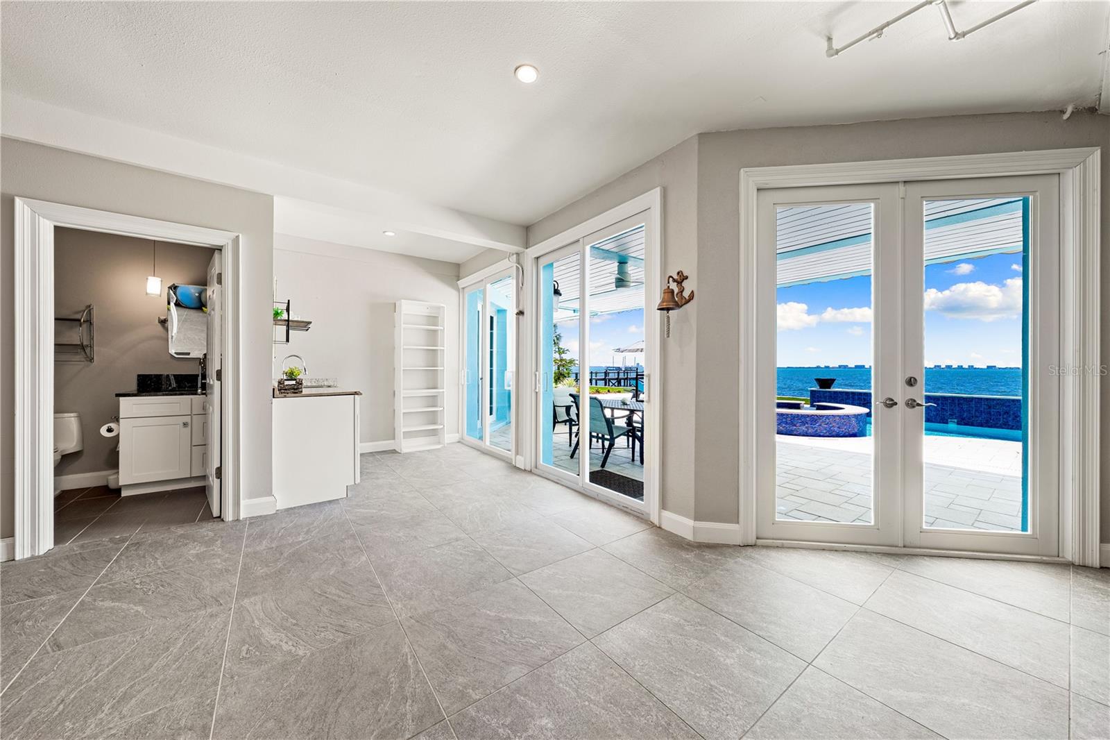 350 S SHORE DR — photo 49
