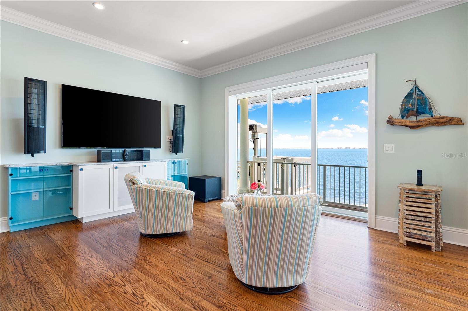 350 S SHORE DR — photo 22
