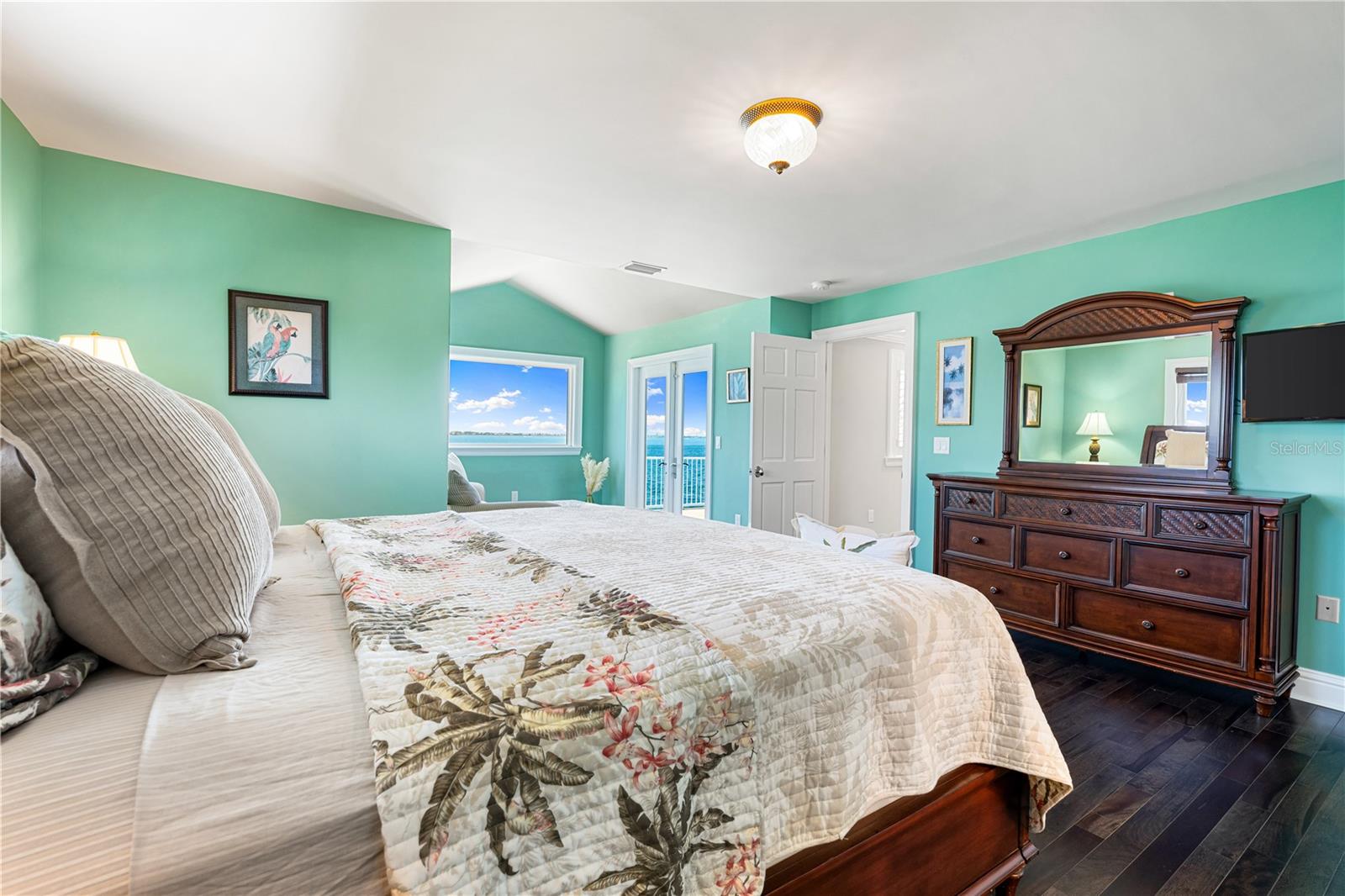 350 S SHORE DR — photo 34