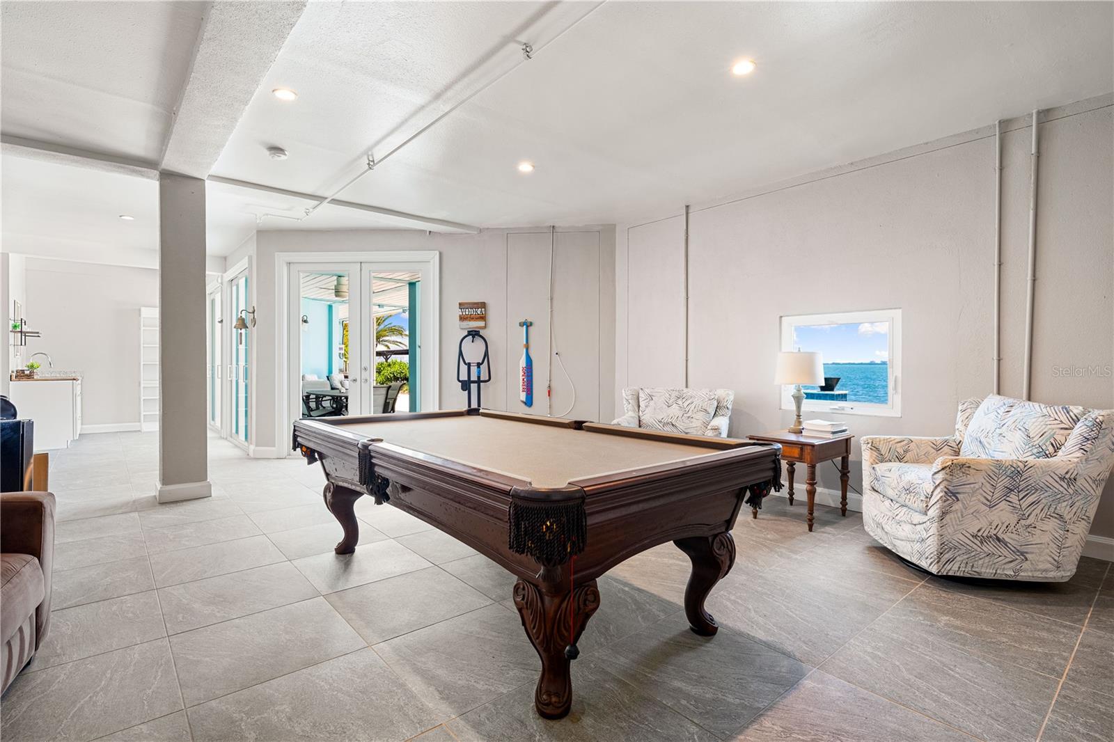 350 S SHORE DR — photo 48
