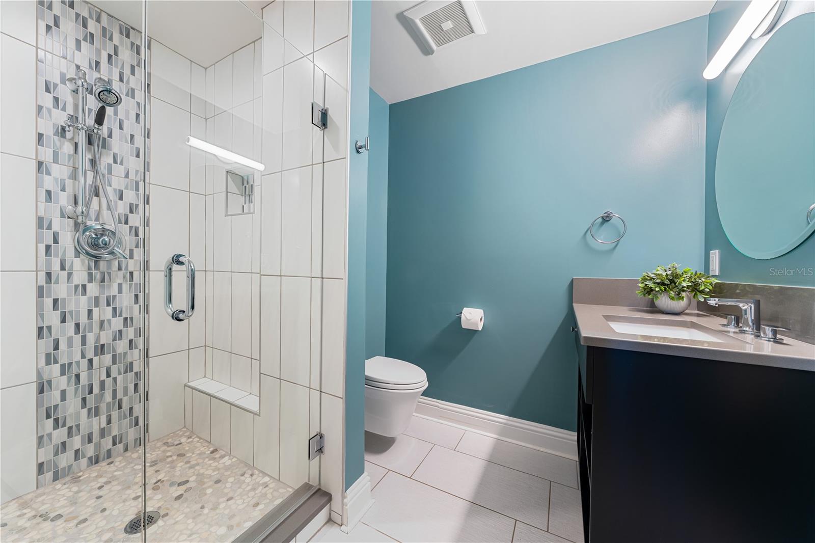 350 S SHORE DR — photo 46
