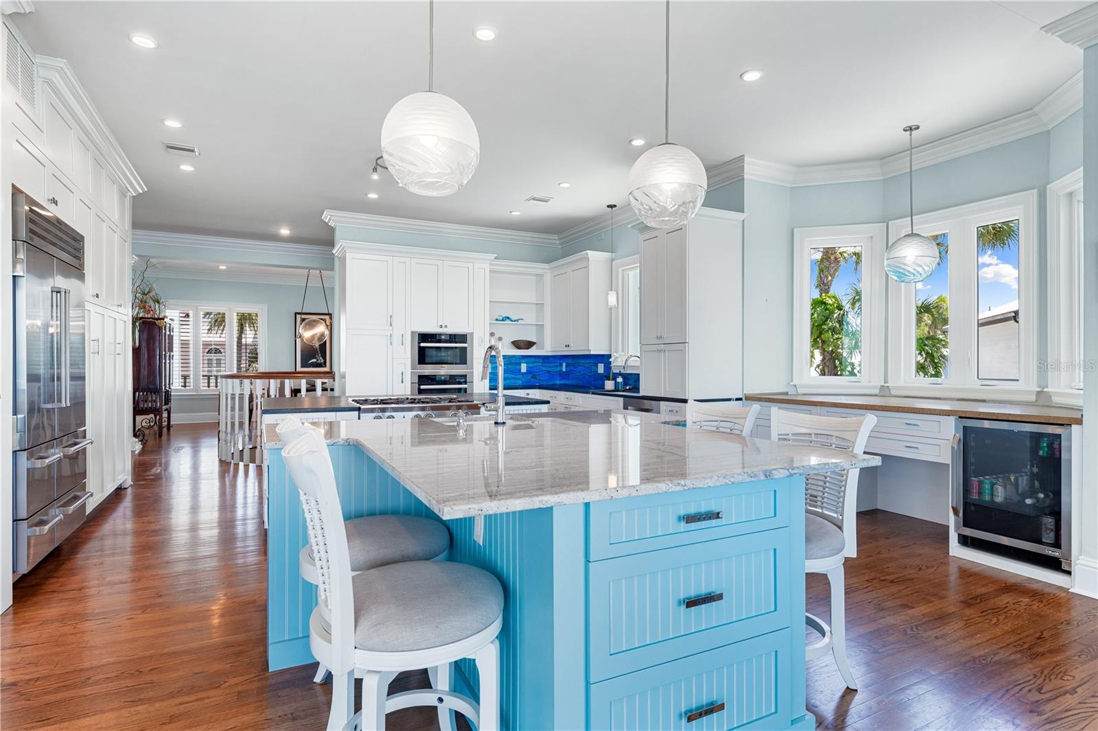 350 S SHORE DR — photo 17