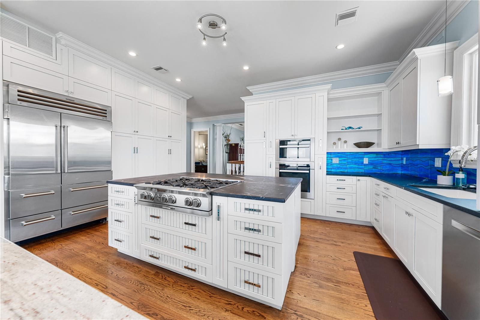 350 S SHORE DR — photo 20