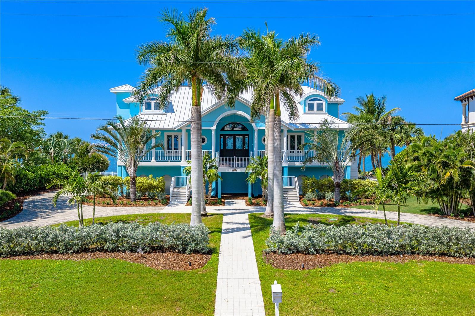 350 S SHORE DR — photo 6