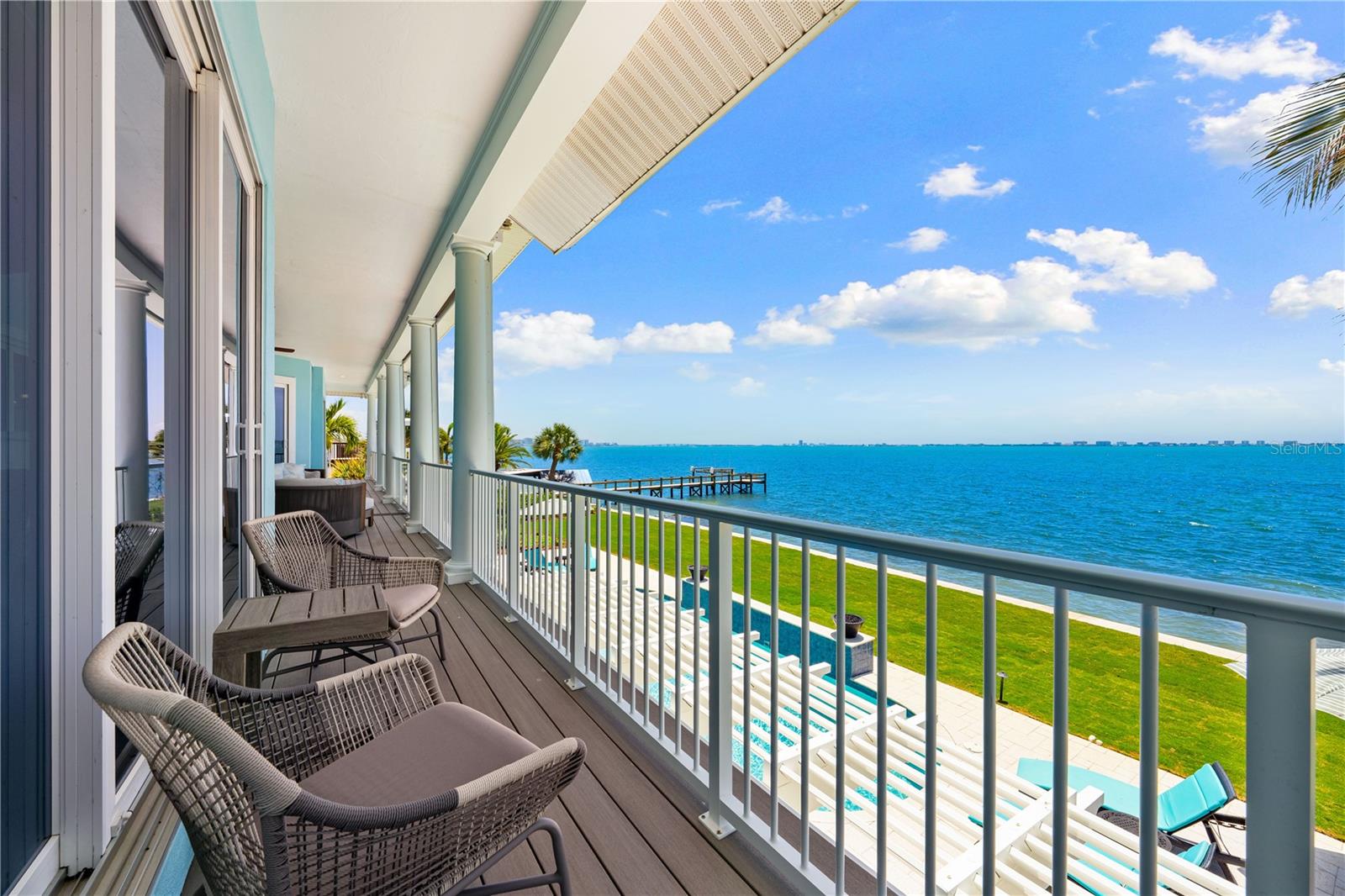 350 S SHORE DR — photo 15