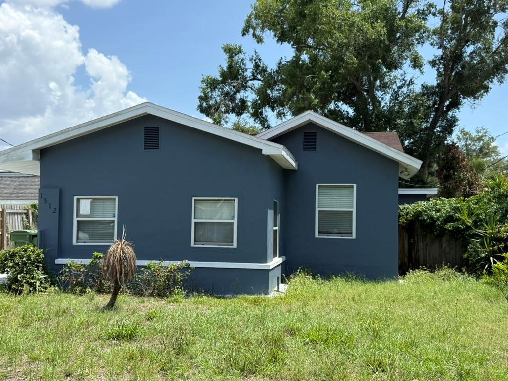 1512 W KIRBY ST — photo 2