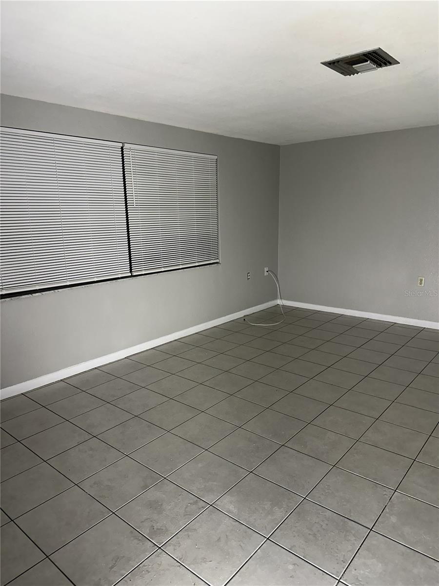 5509 RIDDLE RD — photo 13