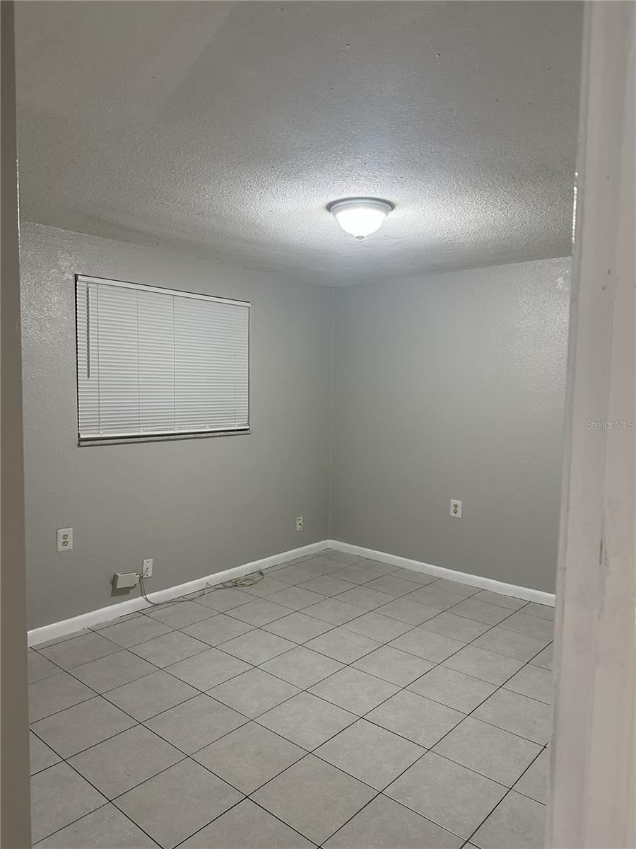 5509 RIDDLE RD — photo 10