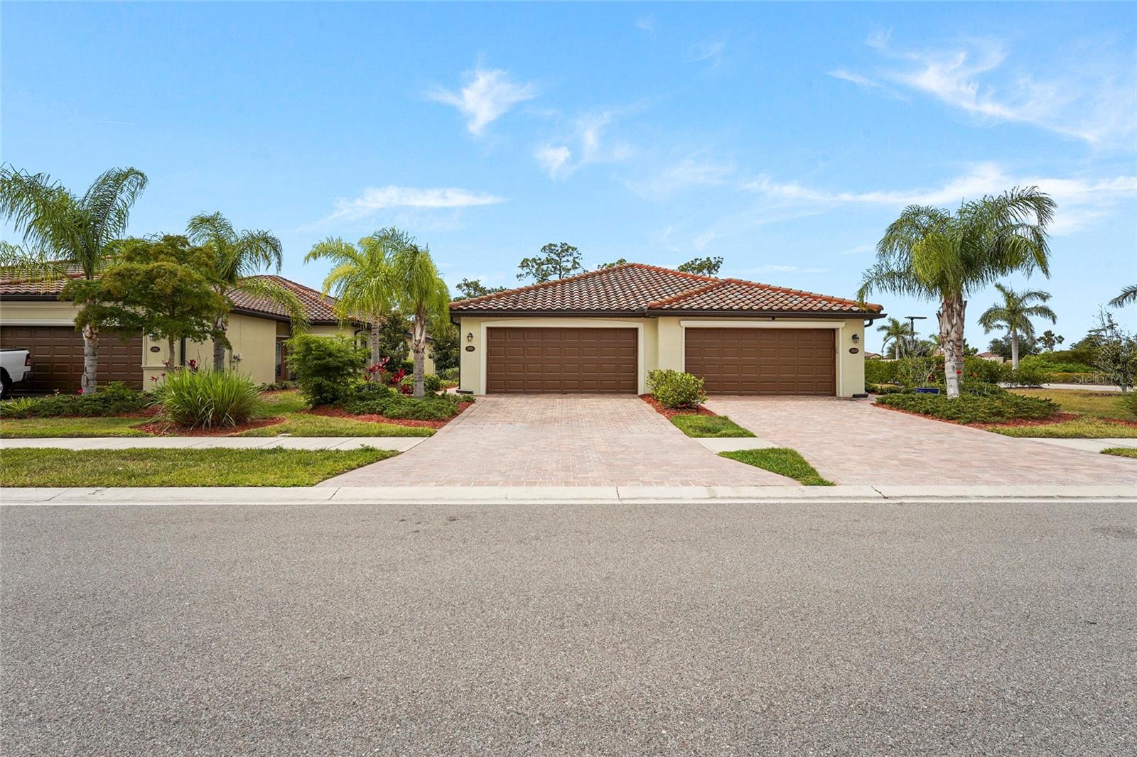 12055 AMICA LOOP — photo 2