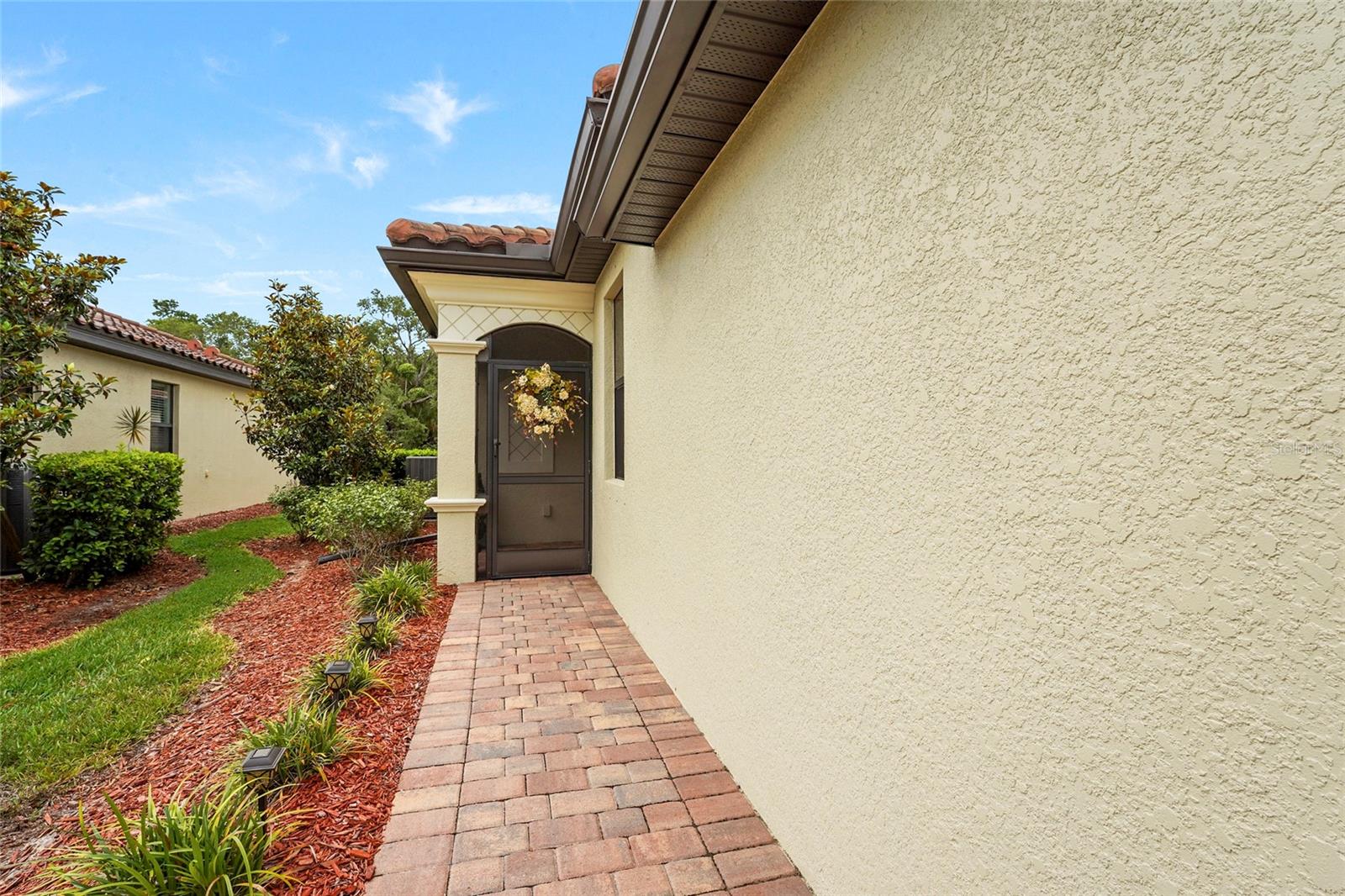 12055 AMICA LOOP — photo 8