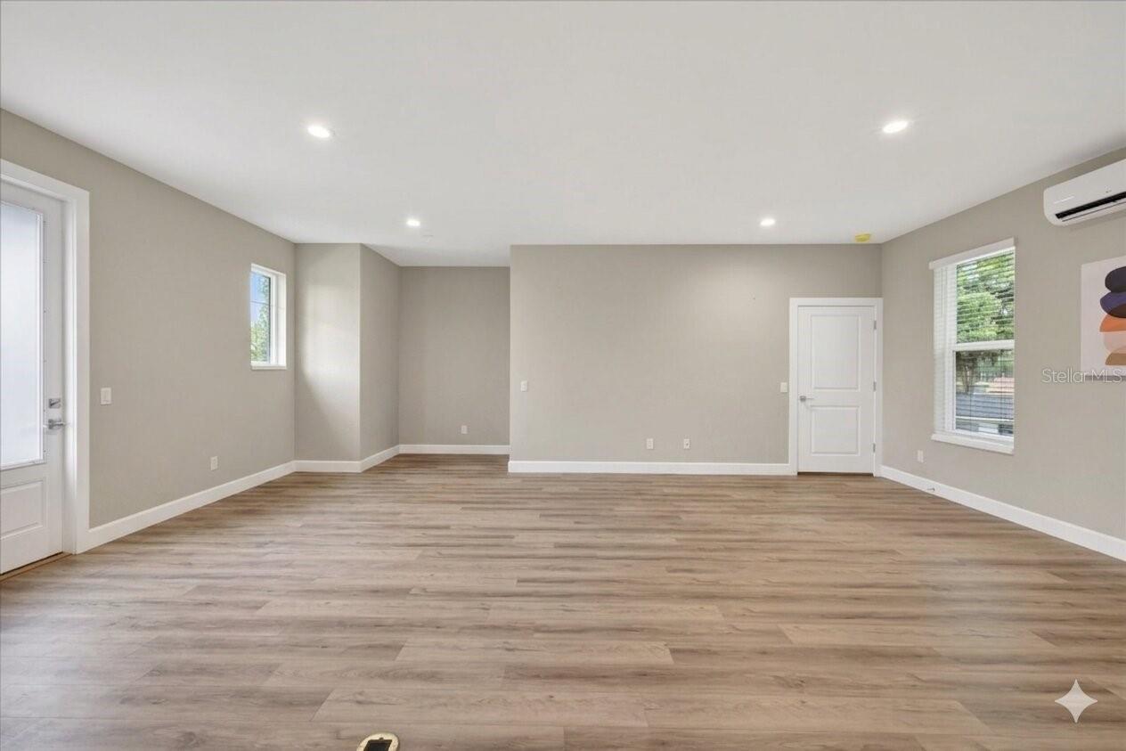 1208 SUNSET LN — photo 27