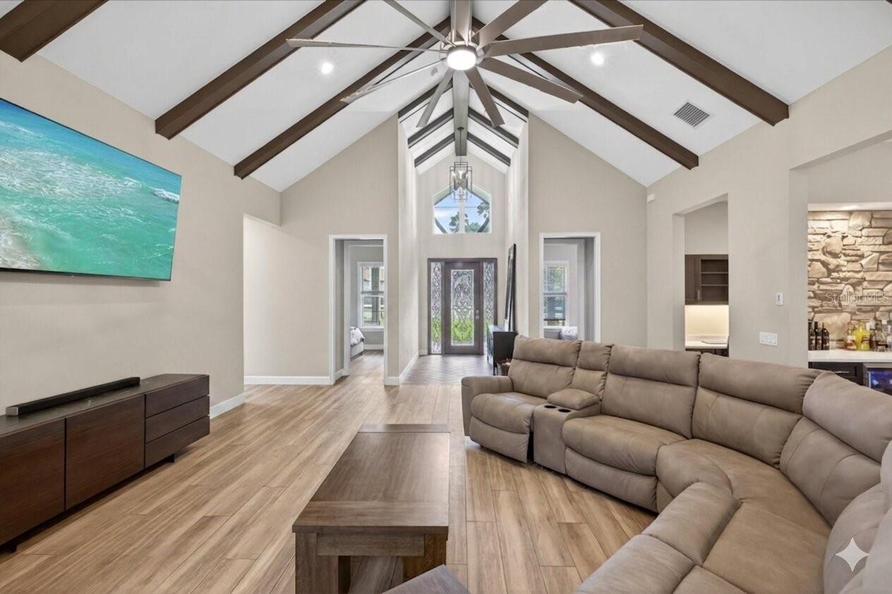 1208 SUNSET LN — photo 11