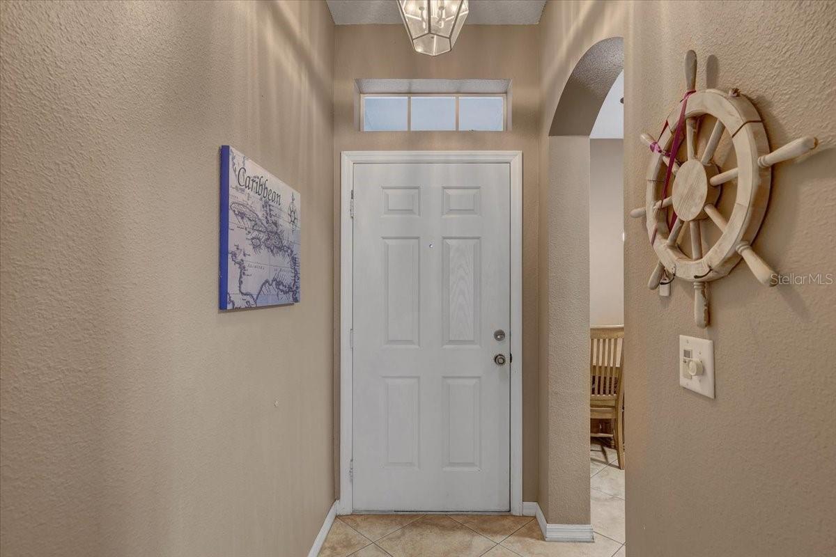 11208 WINDSOR PLACE CIR — photo 4