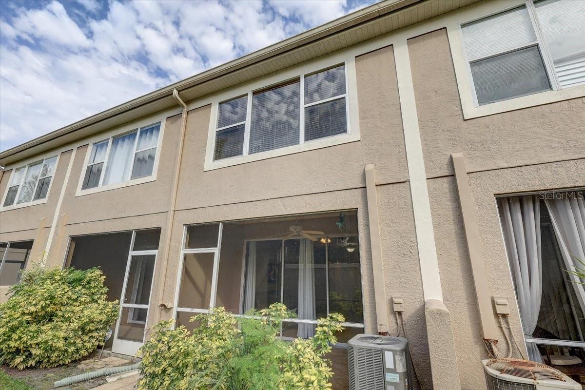 11208 WINDSOR PLACE CIR — photo 29