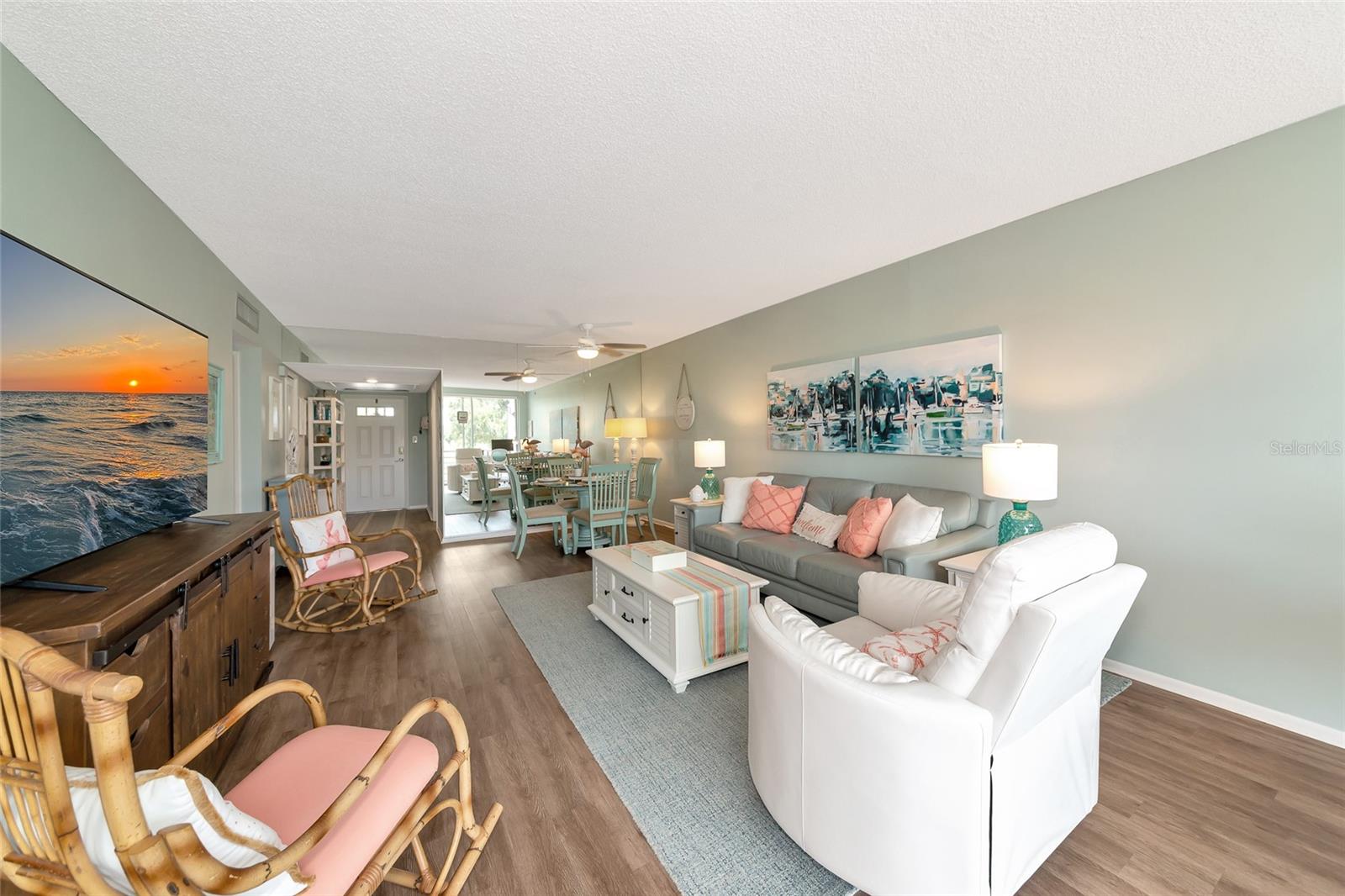 7461 W COUNTRY CLUB DR N #203 — photo 4