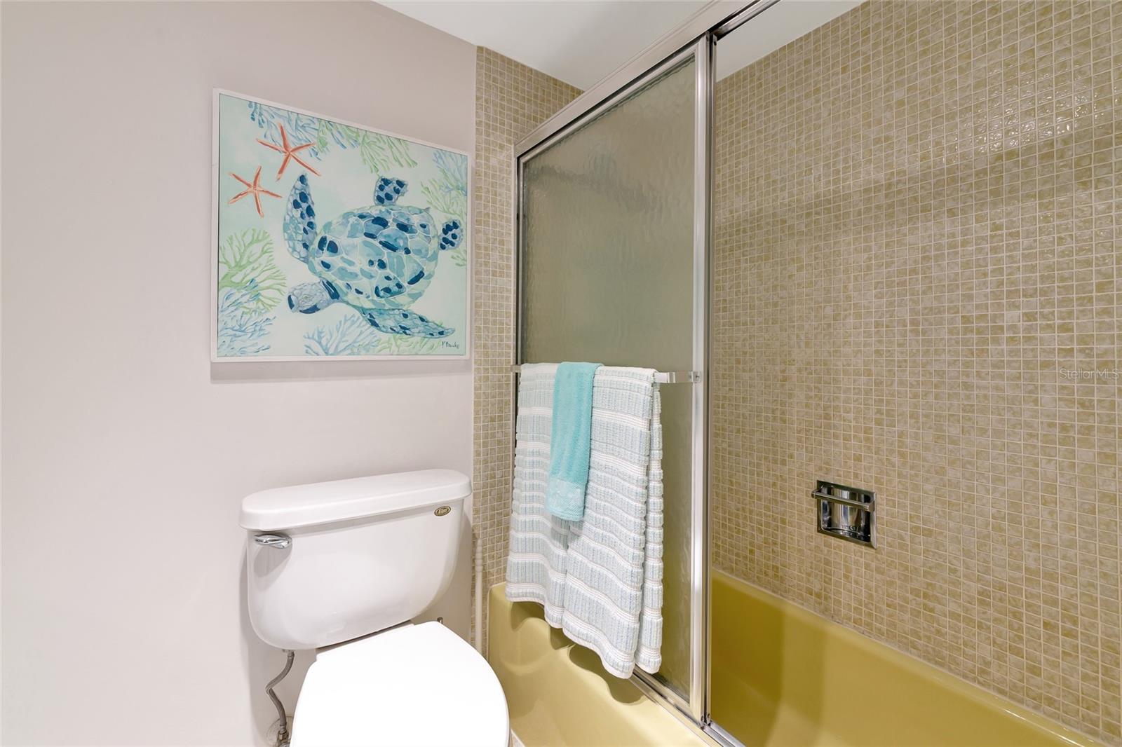 7461 W COUNTRY CLUB DR N #203 — photo 30