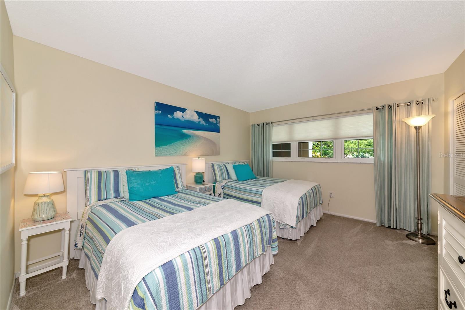 7461 W COUNTRY CLUB DR N #203 — photo 24