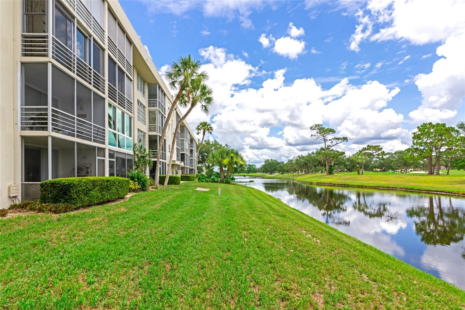 7461 W COUNTRY CLUB DR N #203 — photo 39