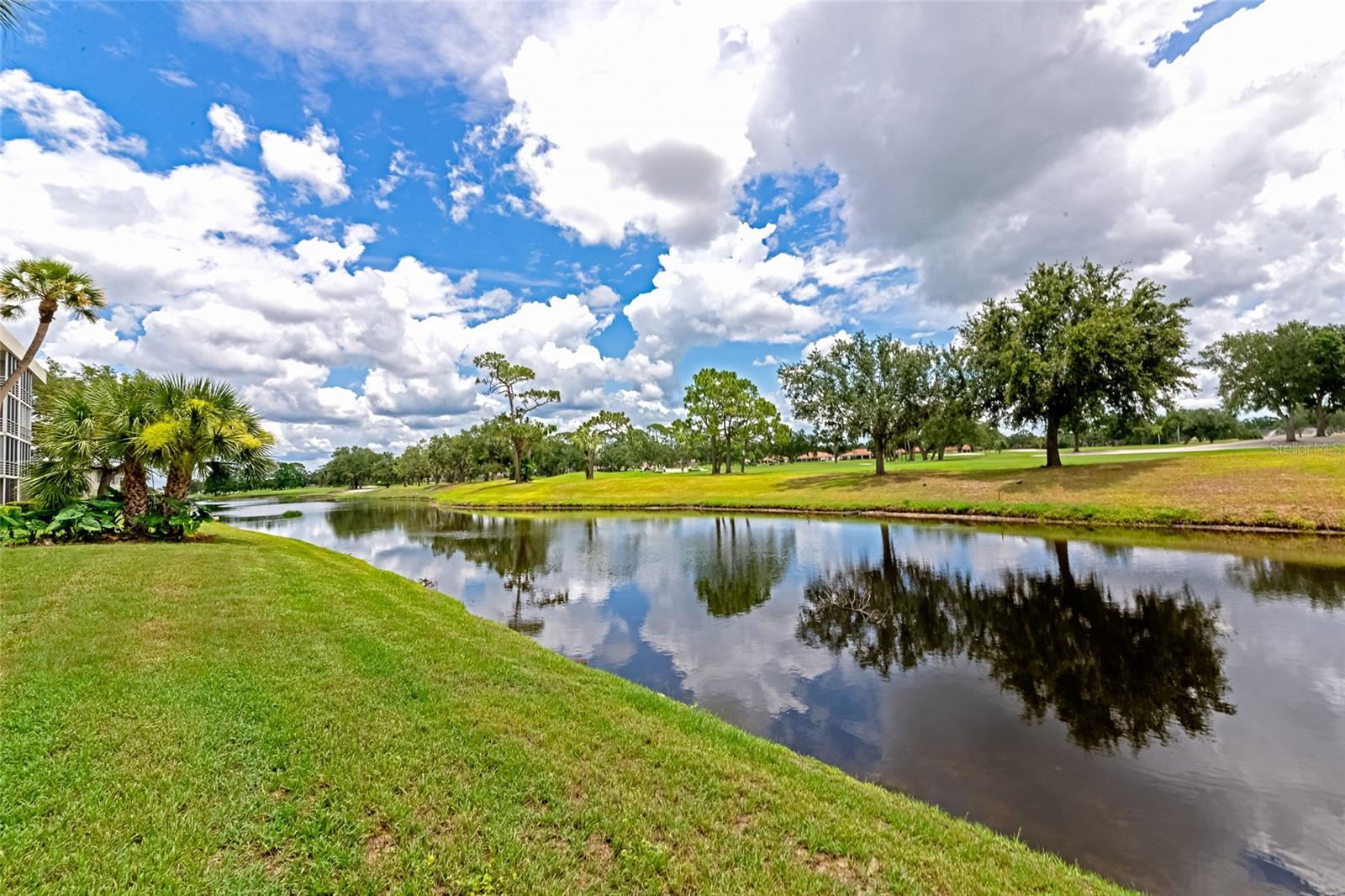 7461 W COUNTRY CLUB DR N #203 — photo 40